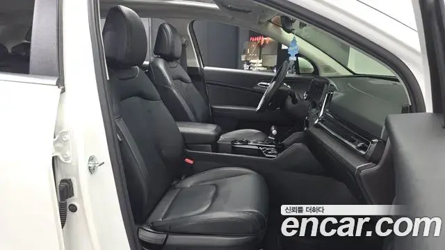 Kia Sportage 2021 — Фото 11/20