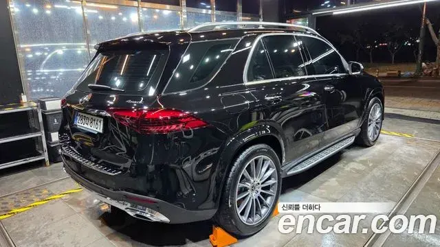 Mercedes-Benz GLE-Class 2025 — Фото 12/13