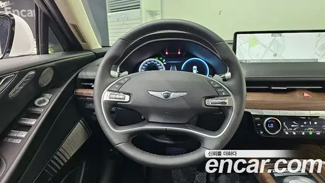 Genesis Electrified G80 2020 — Фото 13/20