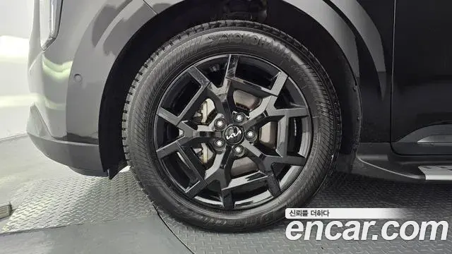 Kia Carnival 2024 — Фото 4/20