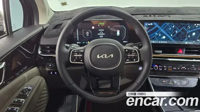 Kia Carnival 2024 — Фото 13/20