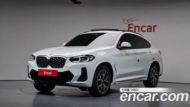 BMW X4 2022 — Photo 1/20