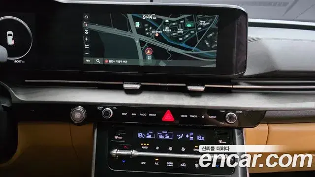 Kia Carnival 2022 — Фото 16/20