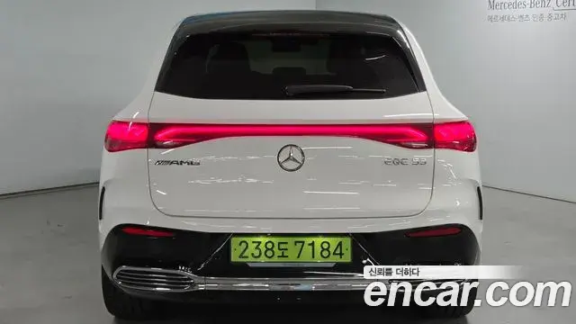 Mercedes-Benz EQE SUV 2024 — Şəkil 12/20