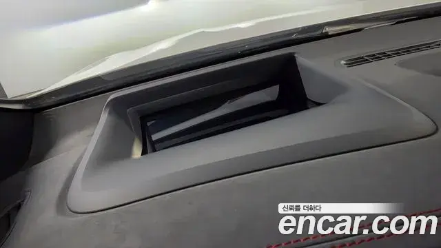Mercedes-Benz EQE SUV 2024 — Şəkil 8/20