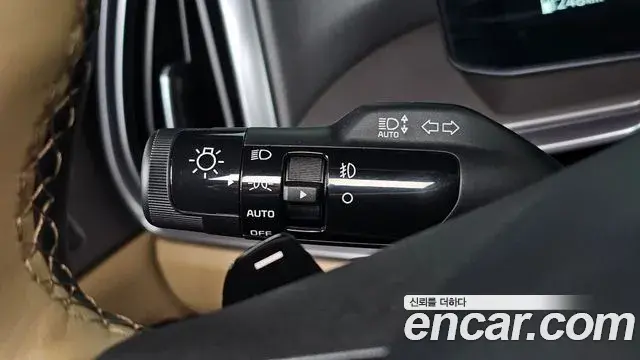 Kia Sorento 2025 — Photo 2/38
