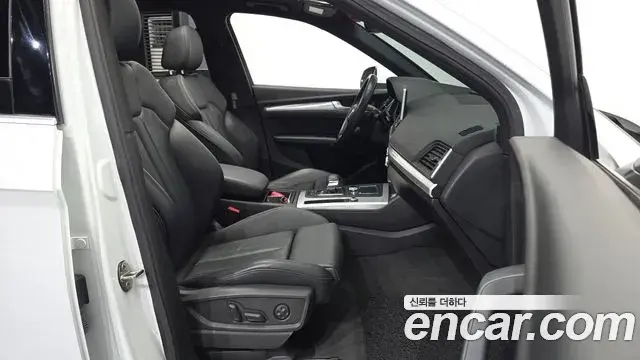 Audi Q5 2020 — Фото 11/20