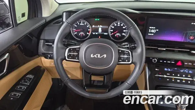 Kia Carnival 2022 — Фото 13/20