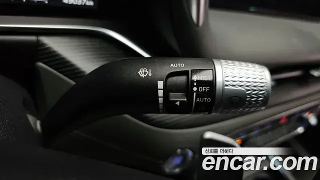 Genesis G90 2023 — Фото 18/20