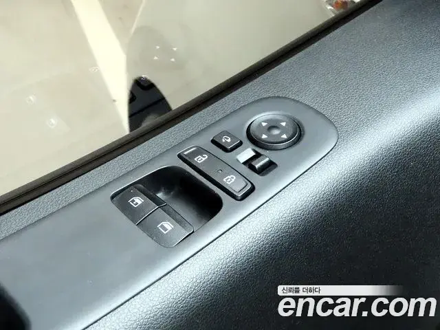 Hyundai Staria 2022 — Photo 13/20
