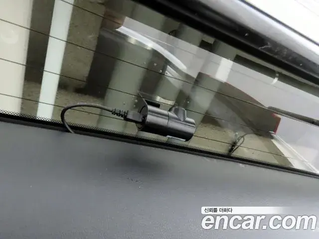 Hyundai Staria 2022 — Photo 18/20