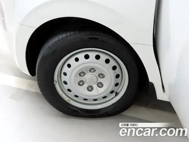 Hyundai Staria 2022 — Photo 19/20