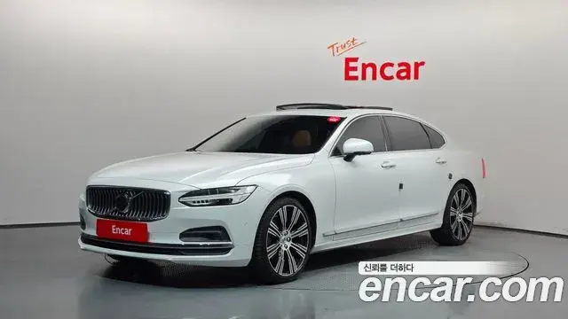 Volvo S90 2022 — Фото 1/20
