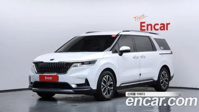 Kia Carnival 2021 — Фото 1/20