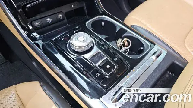 Kia Carnival 2020 — Фото 9/20