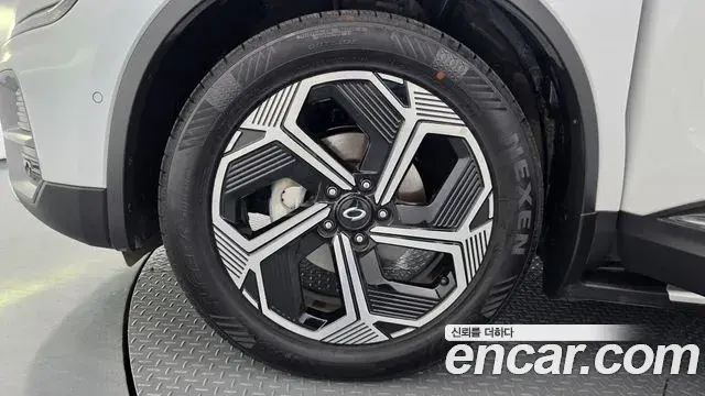 Renault Samsung QM6 2024 — ფოტო 7/32