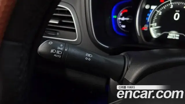 Renault Samsung QM6 2024 — ფოტო 29/32