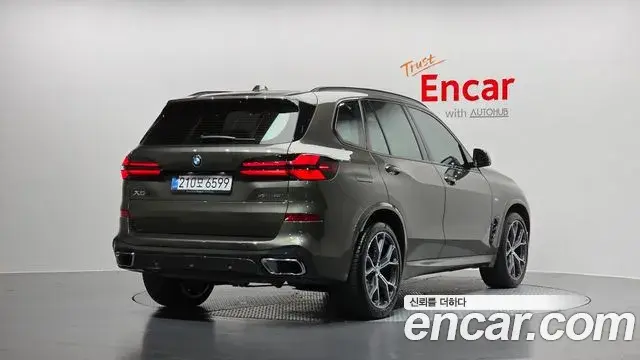 BMW X5 2025 — Photo 2/20