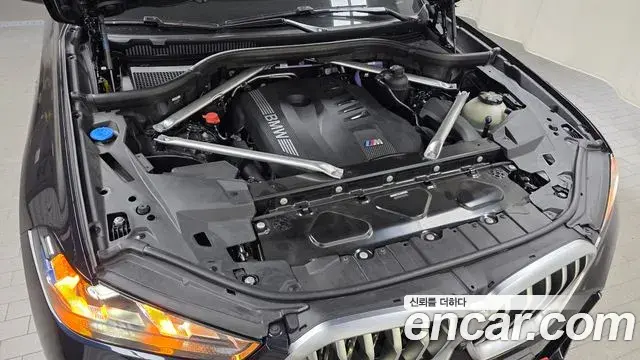 BMW X6 2025 — Photo 6/20