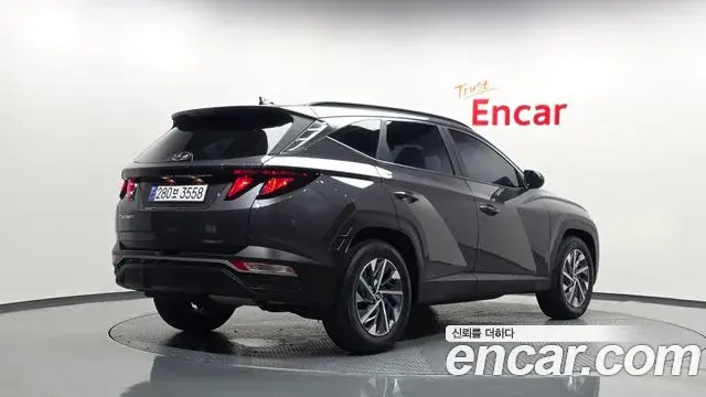 Hyundai The New Tucson 2023 — Фото 2/20
