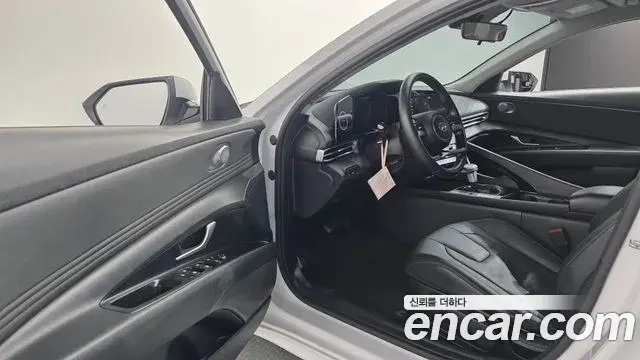 Hyundai Avante 2020 — Фото 10/20