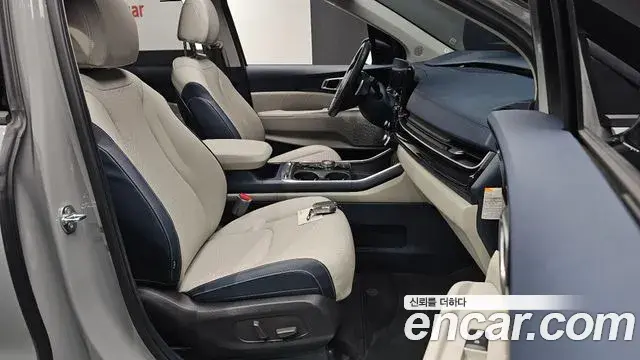 Kia Carnival 2024 — Şəkil 23/43