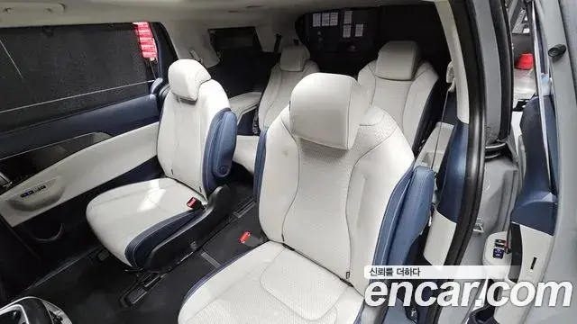Kia Carnival 2024 — Şəkil 1/43