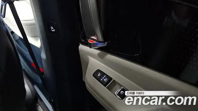 Kia Carnival 2024 — Şəkil 33/43