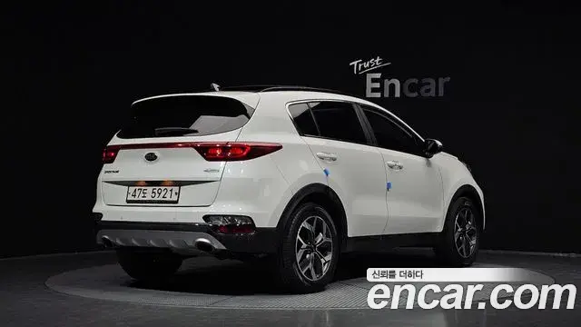 Kia Sportage The Bold 2019 — Фото 2/20
