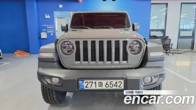 Jeep Wrangler 2022 — Фото 1/20