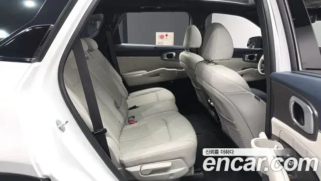 Kia Sorento 2024 — Фото 12/20