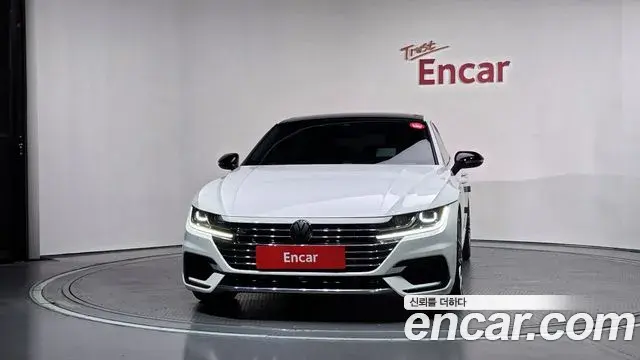Volkswagen Arteon 2019 — Фото 3/20