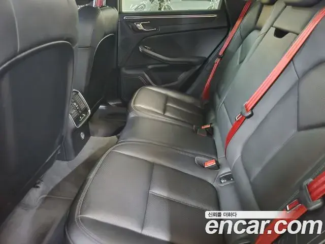Porsche Macan 2019 — Şəkil 16/20