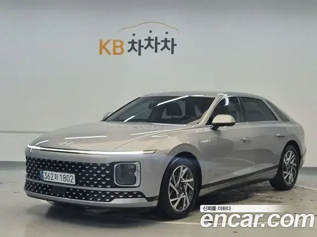 Hyundai Grandeur 2023 — Фото 10/20