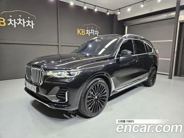 BMW X7 2021 — Фото 20/20