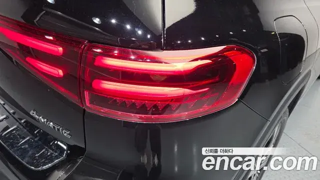 Mercedes-Benz EQB 2025 — Şəkil 6/30