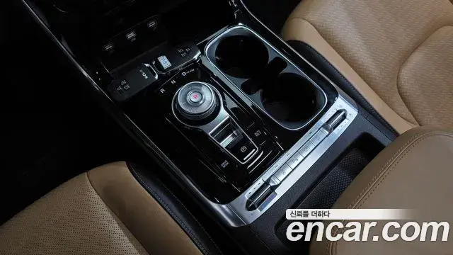 Kia Carnival 2022 — Фото 9/20