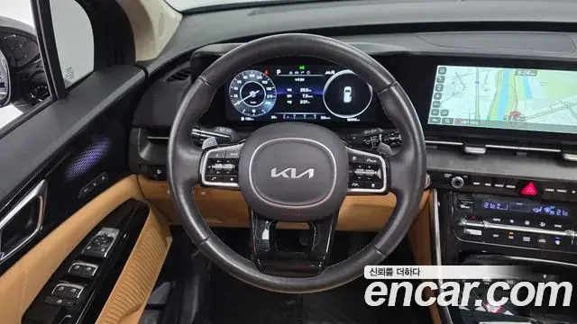 Kia Carnival 2022 — Фото 13/20