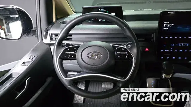 Hyundai Staria 2022 — Фото 13/20
