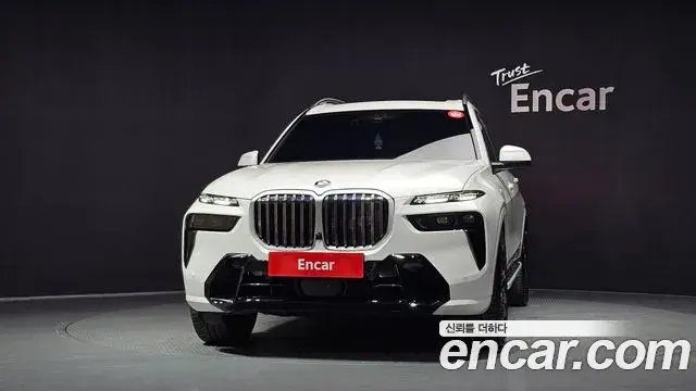 BMW X7 2025 — Photo 3/20