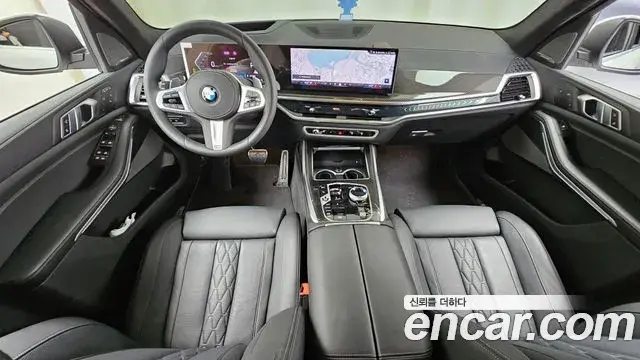 BMW X7 2025 — Photo 7/20