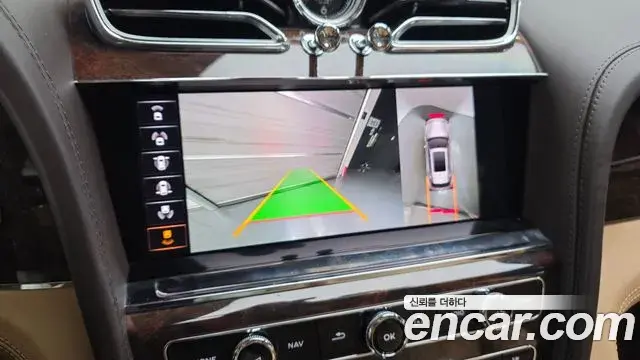 Bentley Bentayga 2022 — Photo 5/20