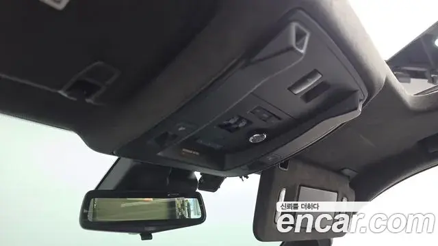 Cadillac Escalade 2020 — ფოტო 2/41