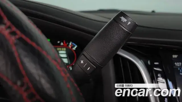 Cadillac Escalade 2020 — ფოტო 24/41