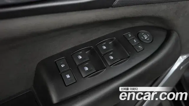Cadillac Escalade 2020 — ფოტო 29/41