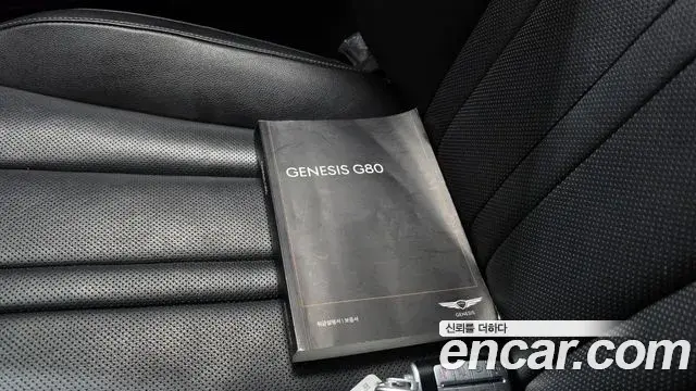 Genesis Electrified G80 2020 — Фото 16/20
