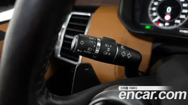 Land Rover Discovery 5 2020 — ფოტო 19/37