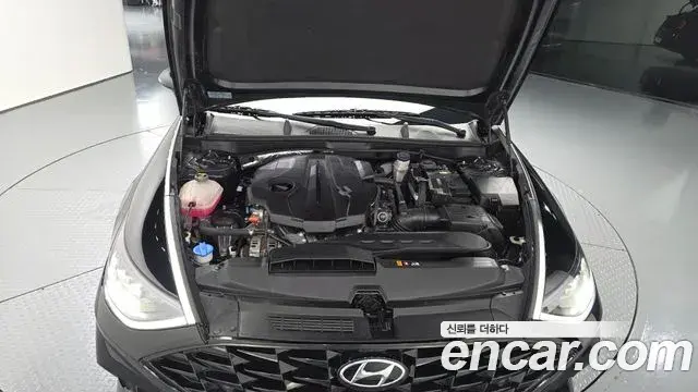Hyundai Sonata 2023 — Фото 6/20