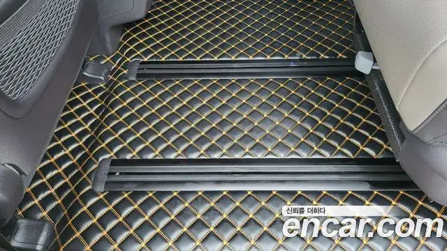 Kia Carnival 2024 — Şəkil 14/20