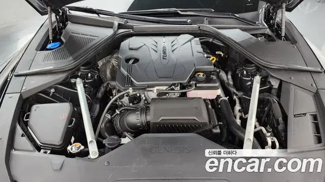 Genesis Electrified G80 2021 — Photo 5/20